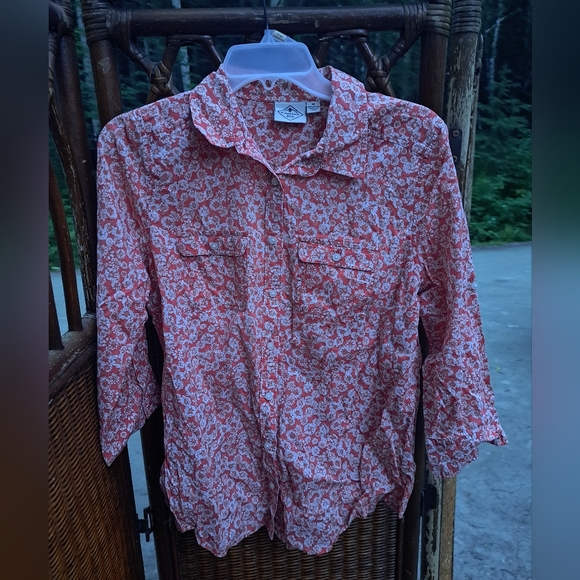 🙂3/15 St Johns Bay medium shirt🧡 - Picture 1 of 7